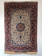 Authetic Persian seirafian rug signed by Master Weaver